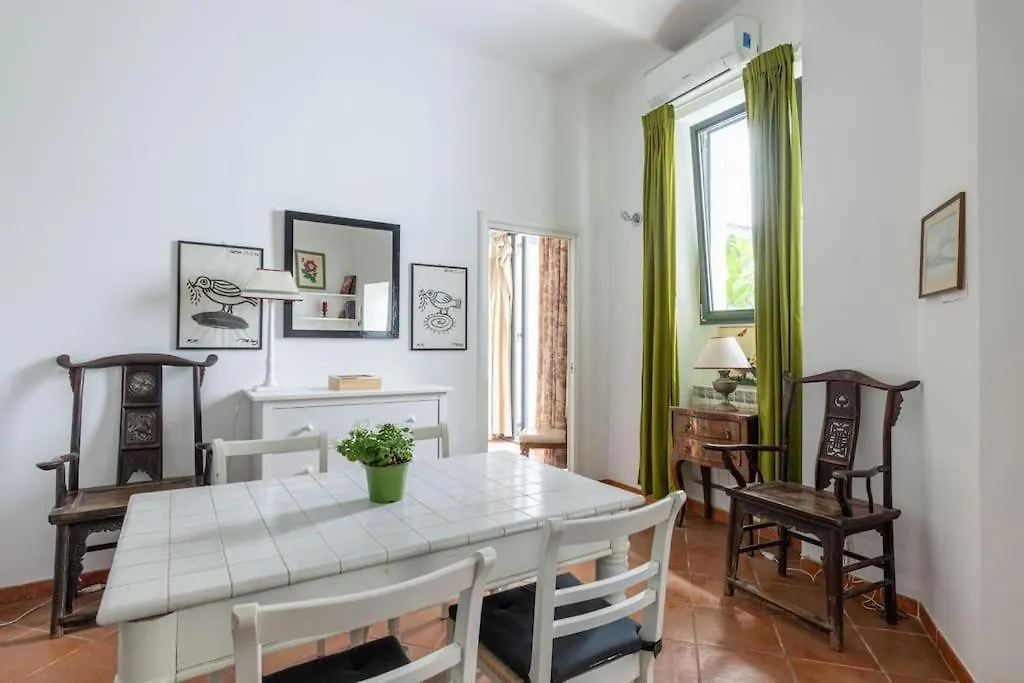 Urent - Colosseum Charming Apartment Rome